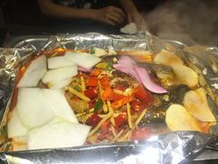 -愿者上钩·纸包鱼(翻身店)
