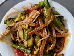 -陈熹公民族美食文化餐厅(中华广场店)