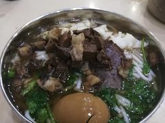-花溪王记牛肉粉(四季花溪商场店)