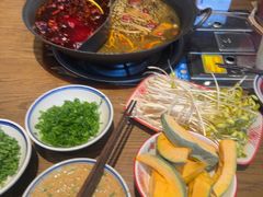 -袁山山重庆火锅(丈八北路店)