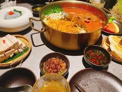 -罗勒家·养生火锅· Bistro(大望路店)