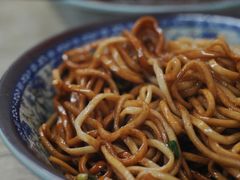 -无名氏宵夜小摊(祝家三姐妹馄饨店)