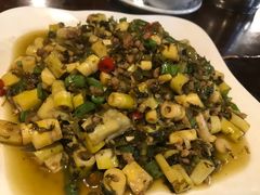 -衢州人家私房菜(中沙金座店)