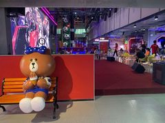 -嗨翻Hi-Fun竞技主题乐园·蹦床亲子生日轰趴(国光1937店)