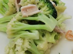 -鹤鸣嘉印象饭店(东市场小区店)