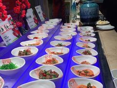 -亚马逊环球美食百汇(新城吾悦广场店)