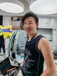 -DO A HAIRSTYLE