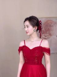 -艾米丽婚纱礼服