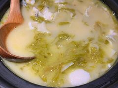 -九锅一堂酸菜鱼(石家庄先天下店)
