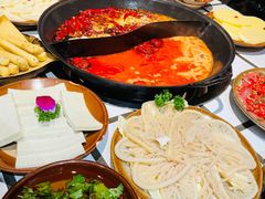 -贰回巷火锅馆(钟楼店)