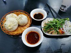 牛肉包-郑家包子牛肉拉面(尚勤路店)