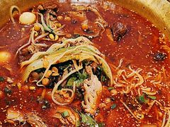 -张翻越·川渝冒菜·武汉黑鸭煲(城北万象城店)