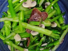 口蘑小青菜-鸭匠食府·挂炉烤鸭·新京菜(阜成路店)