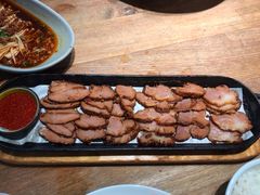 -蜜桃餐厅·伴山(湖滨商业街店)