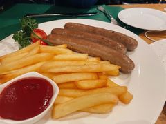 -兰特伯爵西餐厅·啤酒屋(方庄店)