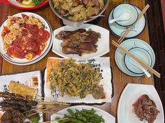 -圣夜东北菜烧烤·夜宵·龙虾(胥江路店)