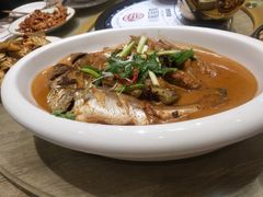 -小船渔村•大连菜•大连焖鱼(黄河路店)
