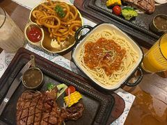 -十分牛西餐·牛扒专门店(光明广场店)