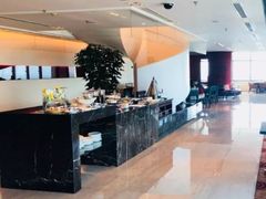 -上海龙之梦万丽酒店