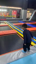 -蹦贝运动中心·蹦床·攀岩·闯关(龙岗店)