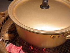 -铭牛烧肉·和牛海鲜自助(高新月牙湖店)