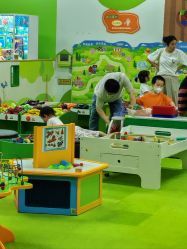 -莫莉幻想儿童乐园(北京华联亦庄购物中心店)