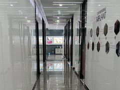 -武汉仁爱口腔(光谷店)