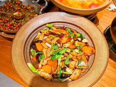 爆炒赤松茸黑牛肝菌-云海肴·汽锅鸡·云南菜(苏州中心店)