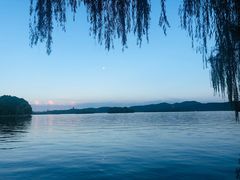 -苏堤停车场