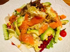 三文鱼牛油果色拉-皇品田苑日式料理(苏州中心店)