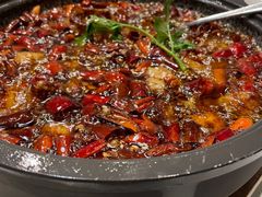 石锅麻辣牛蛙-有璟阁港式餐厅(金融街购物中心店)