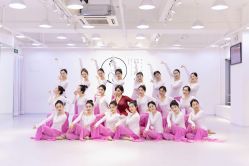 -深舞形体民族舞蹈工作室