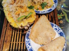 菠萝海鲜炒饭-小娘惹厨房Little Nyonya(狮城有约上榜店)