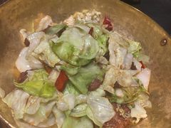 牛肉干锅包菜-楼兰新疆主题餐厅(坂田佳华领汇广场店)