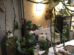 -84那年咖啡馆(李沧万达店)