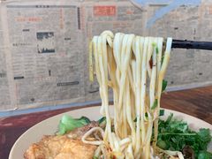 -方铲铲·成都板凳面(滨江银泰店)