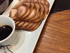 三少酱肘子-娄三少春饼·烤鸭(合生汇购物中心店)