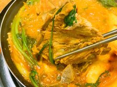 土豆排骨火锅-喇喇排骨火锅·传统韩式脊骨汤(望京西园总店)