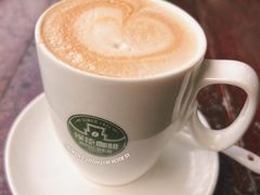 -侯臣咖啡文化村