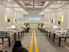 -先锋书店(五台山总店)