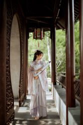 -一揽芳华汉服旗袍体验馆(拙政园店)