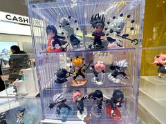 -泡泡玛特POPMART (北京超极合生汇店)