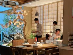 -蜜桃餐厅·伴山(湖滨商业街店)