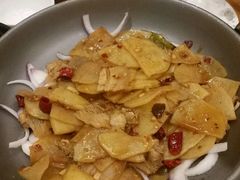 -乌镇那一年小院主题餐厅(甘泉西路店)