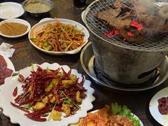 -韩风烤牛肉冷面店