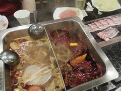 -百年川椒重庆老火锅(光谷店)