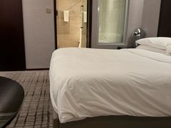 -上海龙之梦万丽酒店