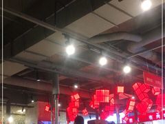 大堂-么肆烤肉·中式自助·烤肉大排档(街道口季佳PAI店)