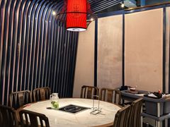 -尚尚仙·酸汤猪手·猪肚鸡火锅(华联万柳购物中心店)