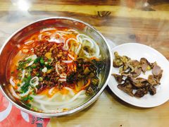 -再回首鸡肉米线(人民路一店)